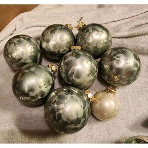 Lot of 8‎ Vintage West Germany Blown Glass Ornaments Moss & Champagne RARE, HD